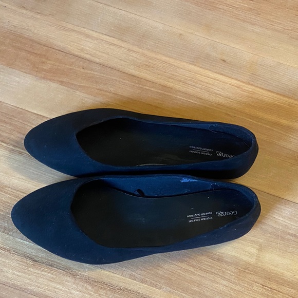 George Black Women's Flats - Picture 1 of 3